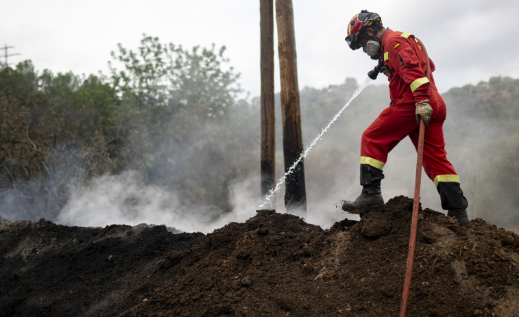 El Govern decreta 1 día de luto por la muerte de un bombero tras 