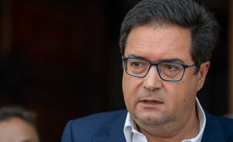 El Gobierno saca todo su arsenal contra Page: 
