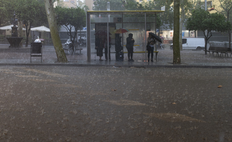VIDEO | La tormenta azota Lleida con rachas de viento de 50 km/h