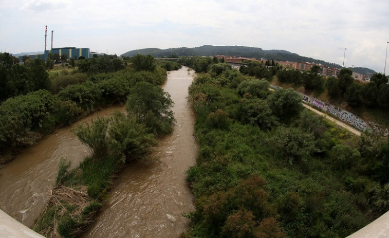 Preocupación por el aumento del cauce del río Llobregat ante posibles inundaciones