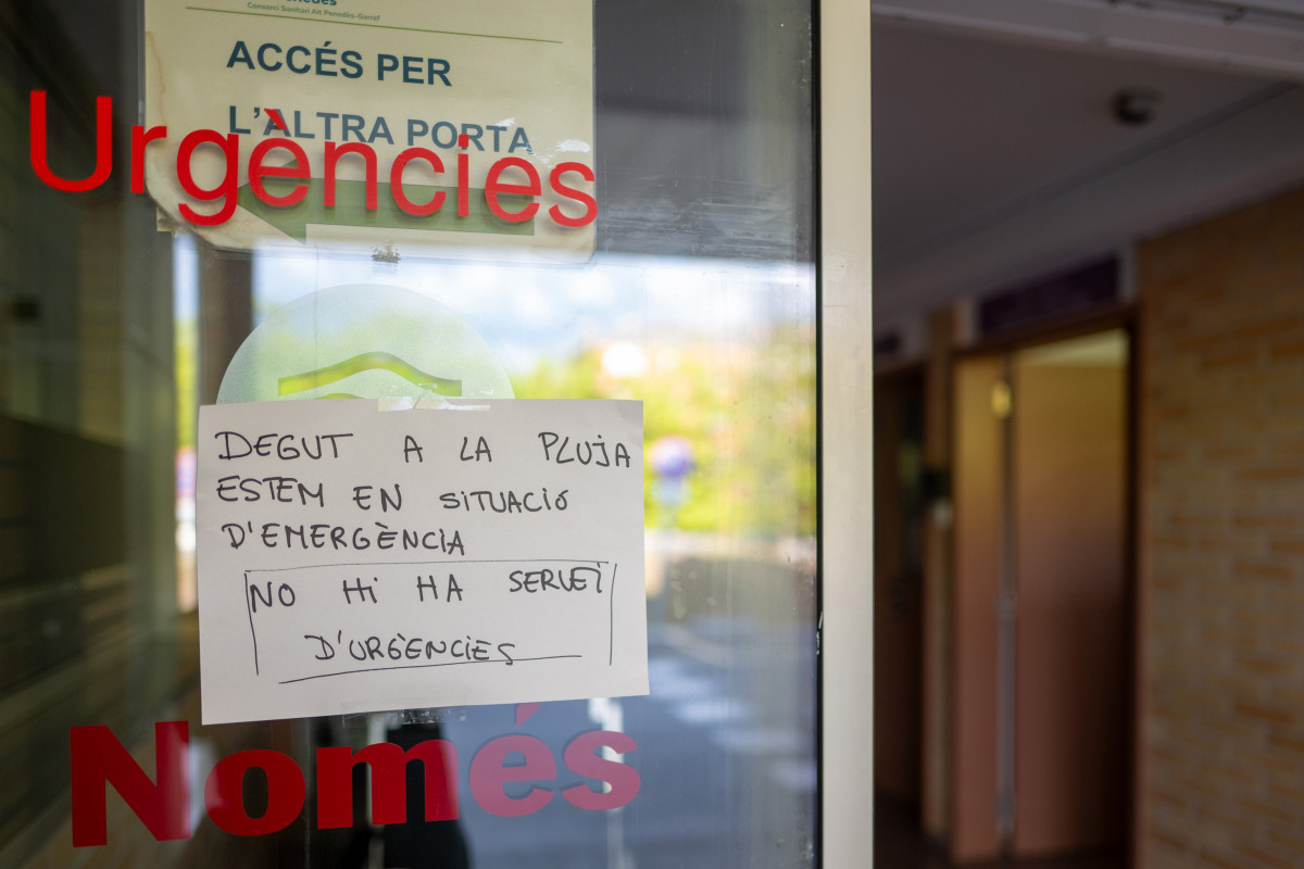 Inundaciones en el hospital de Villafranca del Penedés durante las precipitaciones provocadas por el temporal en la provincia de Barcelona, a 12 de julio de 2025, en Villafranca del Penedés, Barcelo