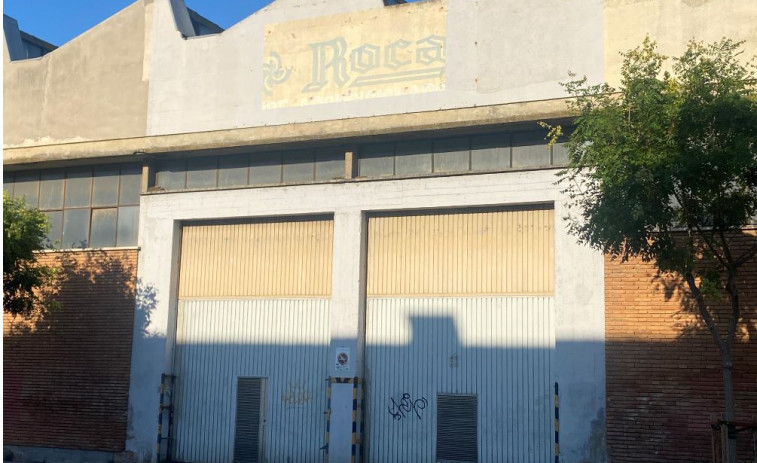 BeLog convertirá la antigua fabrica de Roca en Sabadell en un megacentro logístico de última milla