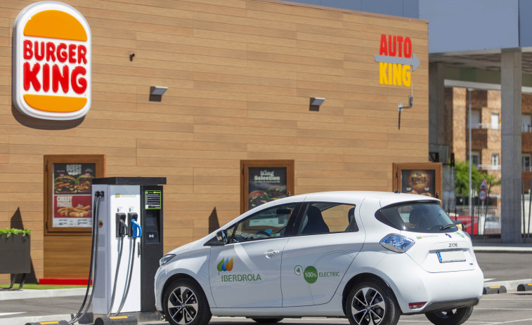Iberdrola amplía el suministro de renovables a 900 Restaurantes de Burger King