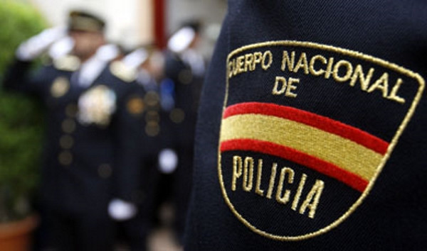 CEP califica de “moralmente insostenible” premiar a civiles con la medalla de la Policía