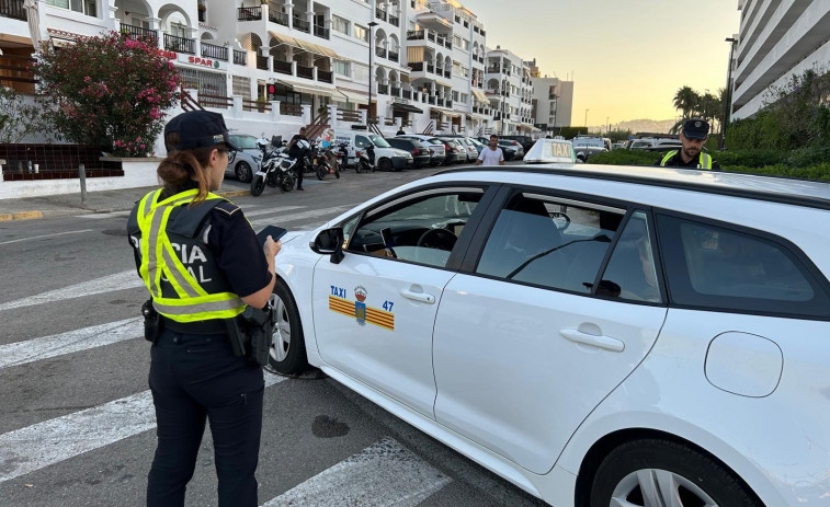 Detectado un taxi de Barcelona operando de manera ilegal en el municipio de Ibiza