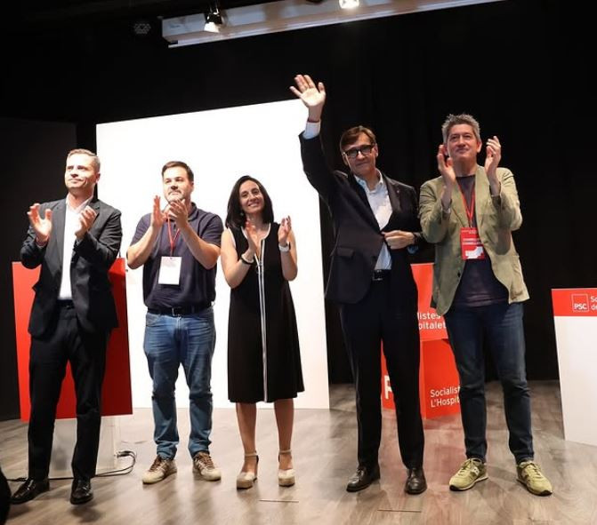 Salvador Illa apuesta por el compromiso del PSC con la justicia social, la convivencia y la igualdad en l'Hospitalet