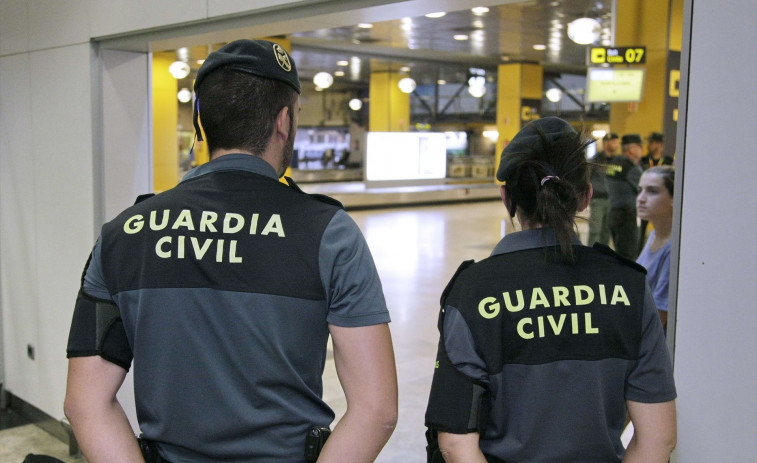 Detenido en el Aeropuerto de Barcelona con casi 4.000 cajetillas de tabaco de contrabando