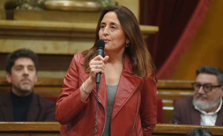 Esther Niubó anuncia el cese del subdirector de plantillas por la manipulación 