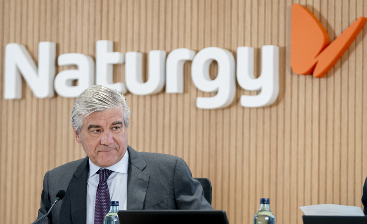 Naturgy roza los 1.150 millones de beneficio y apunta a ganancias récord en 2025