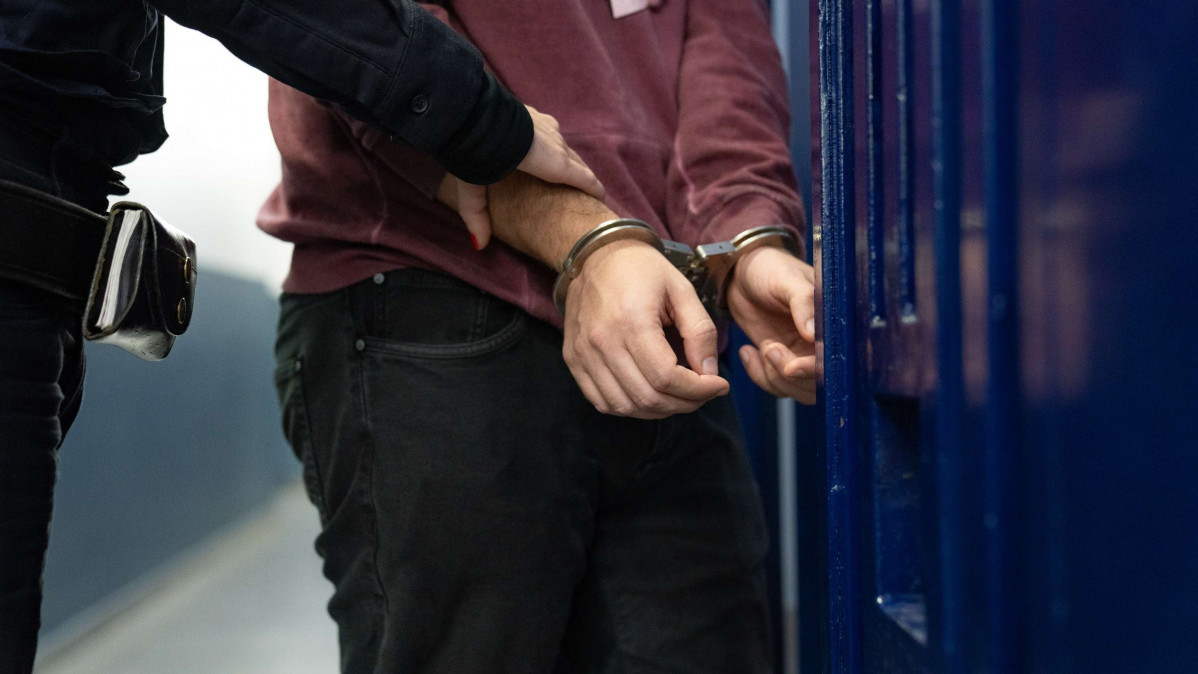 Archivo - Un detenido por los Mossos d'Esquadra
