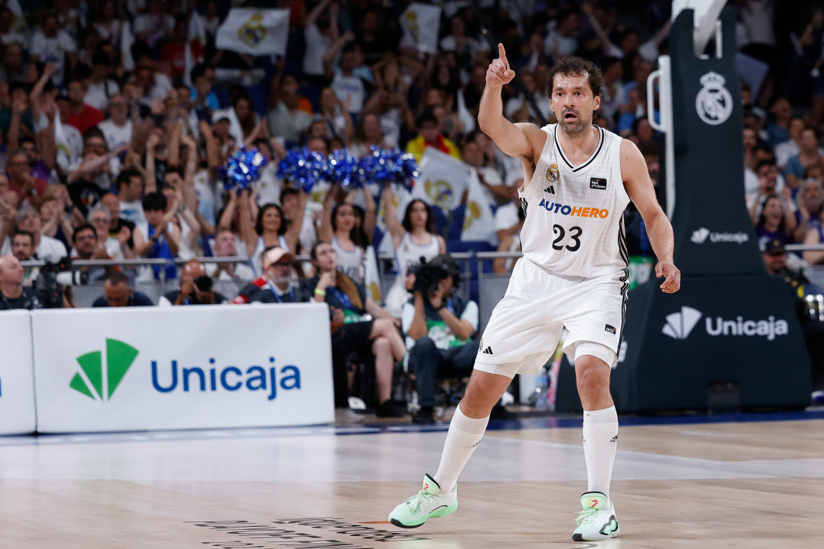 EuropaPress 6813979 sergio llull melia of real madrid celebrates the point during the spanish