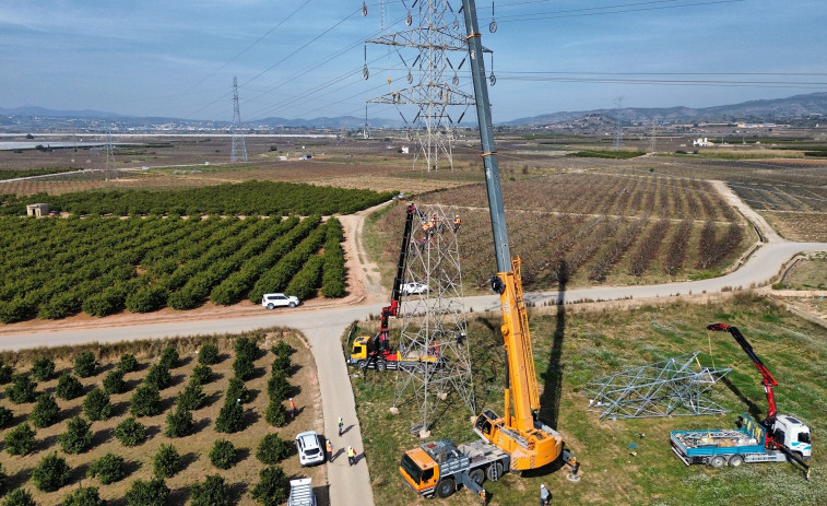 Iberdrola recibe 50 millones del BEI para reconstruir y reforzar la red eléctrica de Valencia tras la DANA