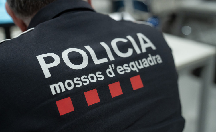 Los Mossos y la Generalitat unen fuerzas contra empresas de aparcamiento Ilegales en el Aeropuerto de Barcelona