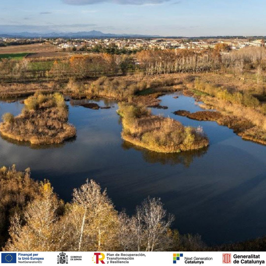 Archivo - Panorámica del estanque de Sils (Girona)