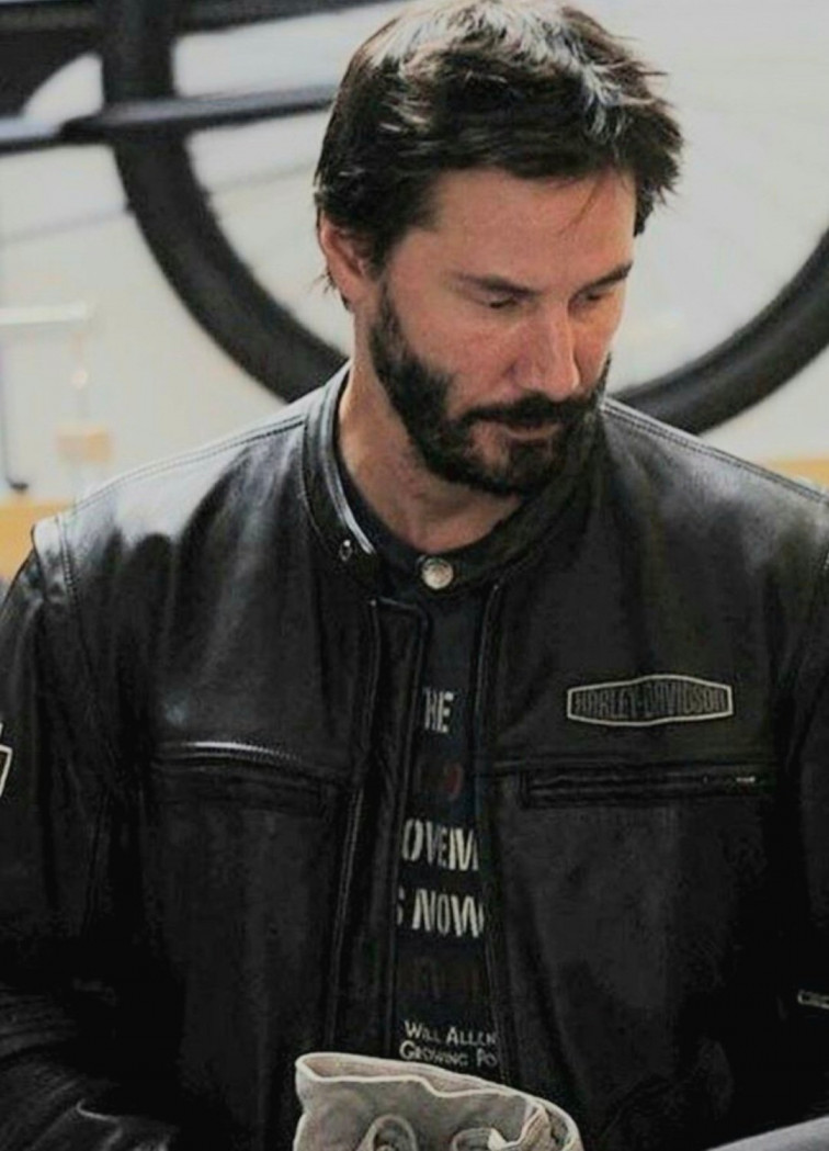 Chile entrega al FBI relojes de lujo robados a Keanu Reeves