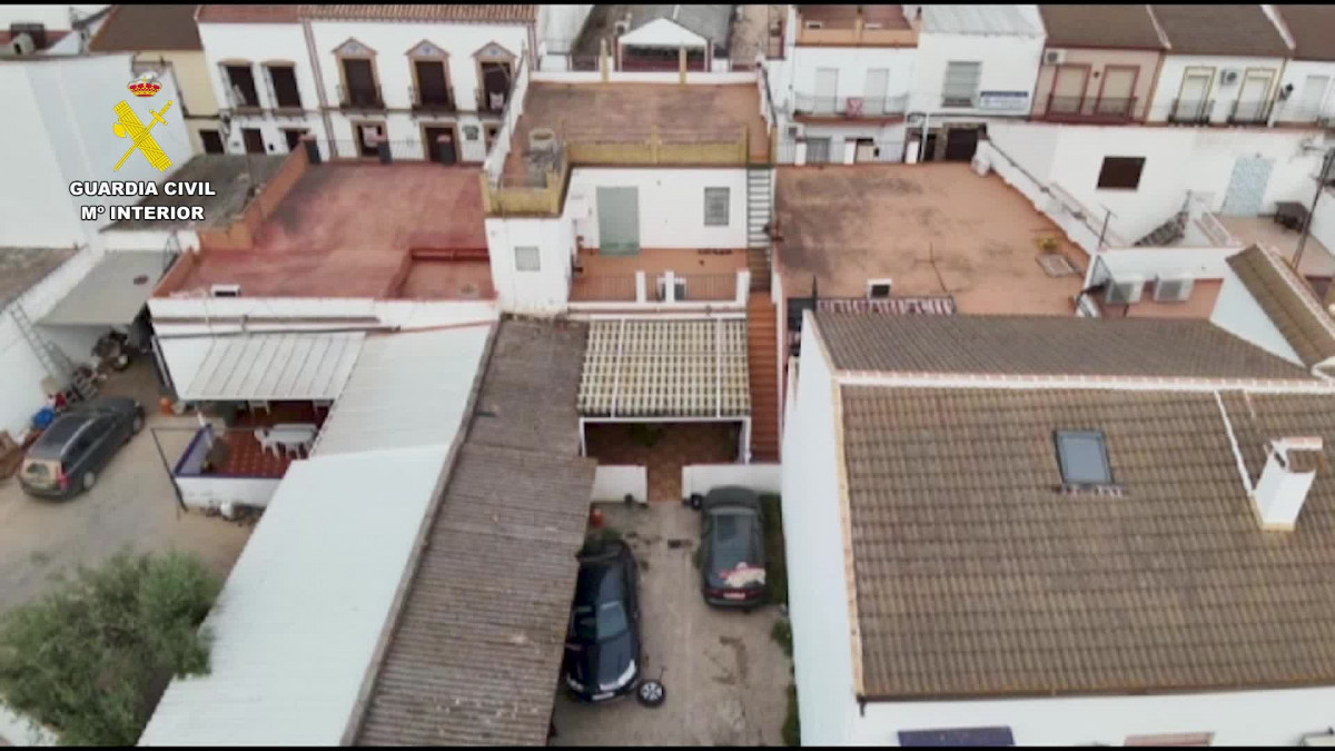 Operaci  n Poyato (Sevilla) (Source)
