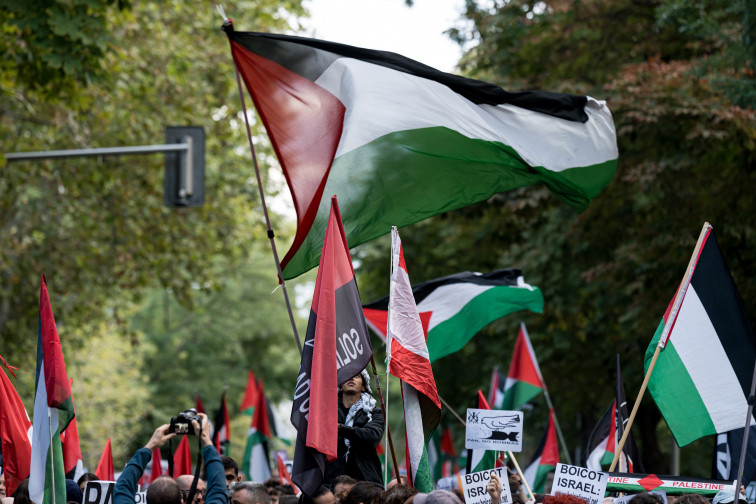 ¿Se puede tolerar más la crisis humanitaria en Gaza? Juristas y periodistas exigen un alto definitivo