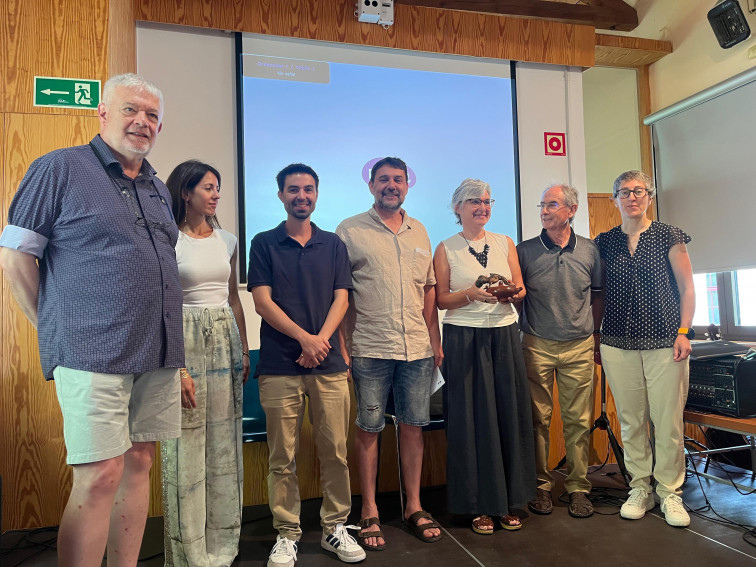 Esther Miralles navega con “Riu avall” hasta el fondo del corazón literario de la Vall Fosca