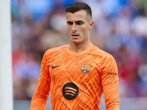El Barça podría traspasar a Iñaki Peña