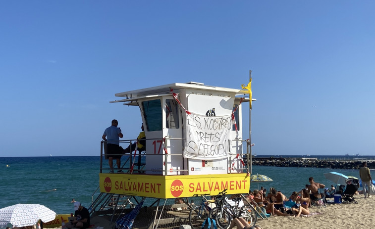 Socorristas de Barcelona rechazan la misma oferta del Ayuntamiento