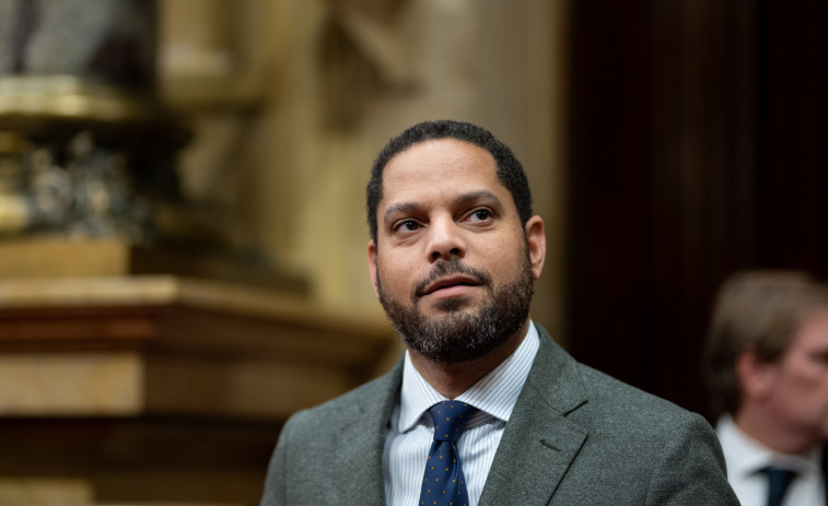 Vox no perdona a Illa y carga contra su primer año al frente de la Generalitat