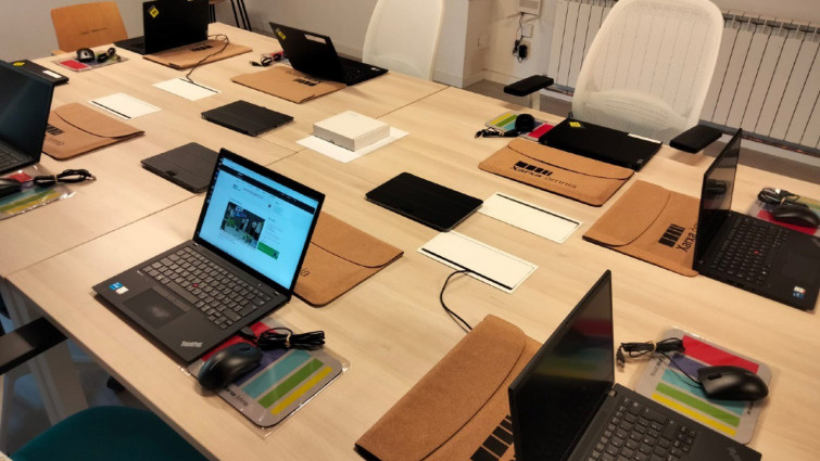 La Xarxa Òmnia supera las 18.000 personas formadas en inclusión digital y consolida su impacto social