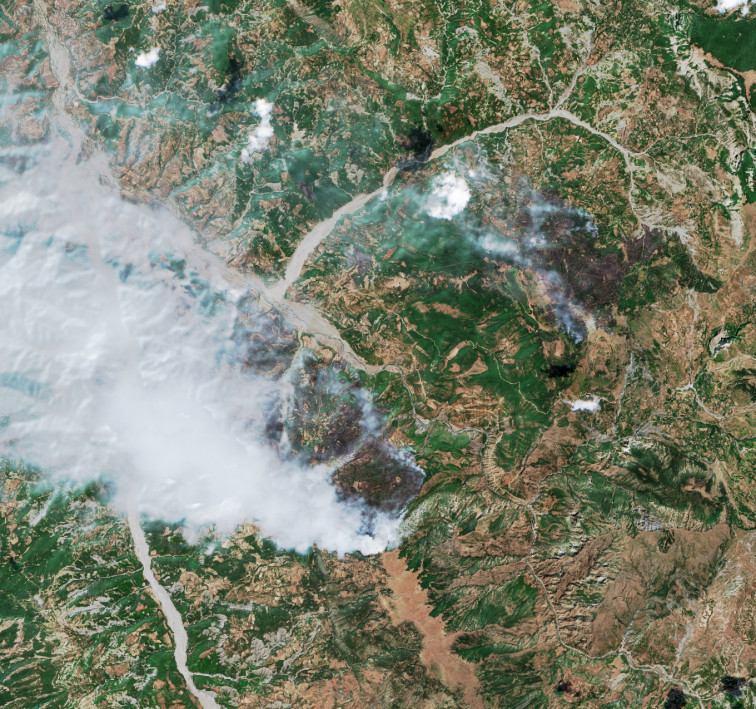 Las huellas de la tragedia: así se ven los grandes incendios de Europa desde el cielo