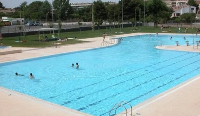 Tàrrega reabre las piscinas después de haber encontrado excrementos humanos en tres ocasiones