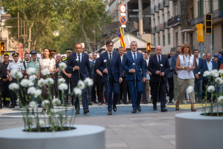 Barcelona recuerda los atentados del 17-A mientras la búsqueda de respuestas sigue abierta