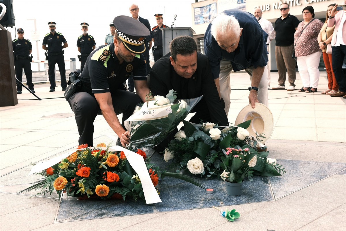 EuropaPress 6905751 ofrenda floral victimas atentados terroristas 17 18 agosto barcelona