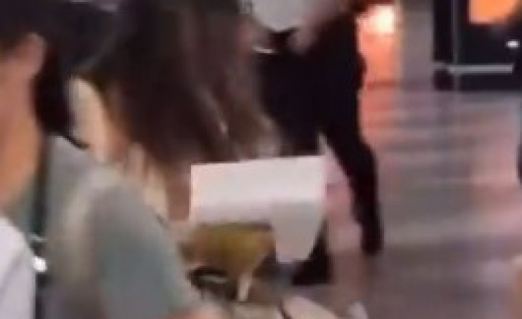VIDEO: Pánico en el aeropuerto  en Milán donde un hombre desató el caos con fuego