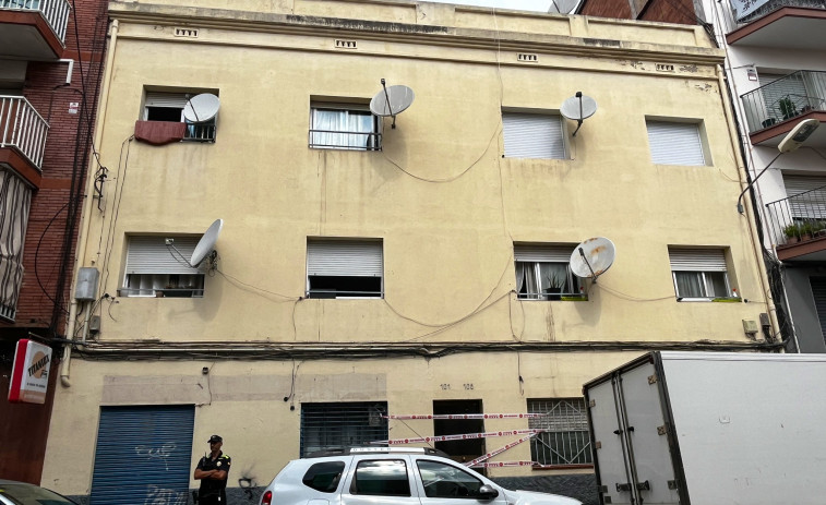 Derrumbe parcial de un edificio en Badalona: 15 personas desalojadas