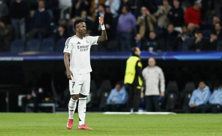 Entre Vinicius y Franco: el Bernabéu dividido entre la lucha contra el racismo y la nostalgia franquista