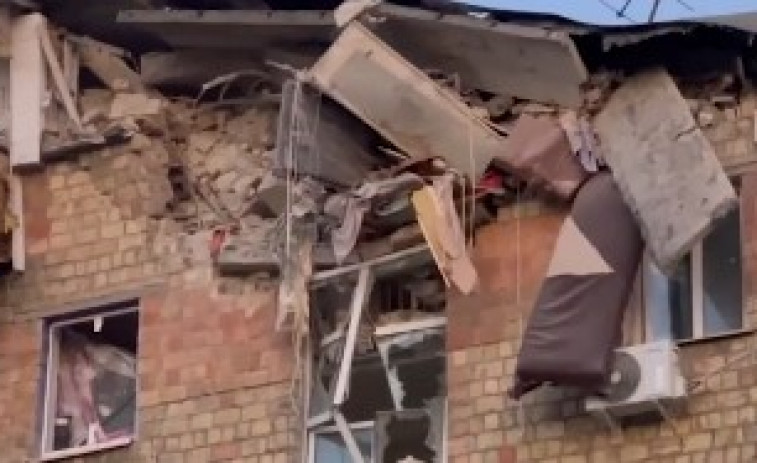 VIDEO| Misiles rusos dejan en Kiev al menos 8 muertos, incluyendo un niño