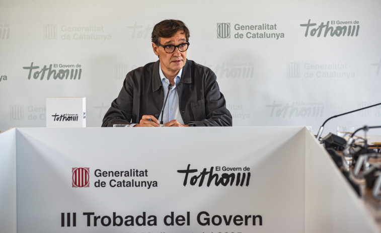 -Vídeo: Salvador Illa inaugura quirófanos en Móra d’Ebre y marca prioridades tras la reunión en Arnes