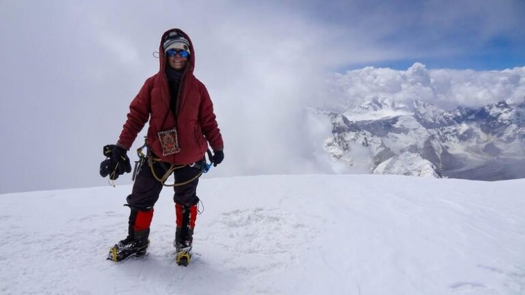 Caso sin cerrar: la Federación de Alpinismo dividida sobre el rescate de la alpinista  rusa atrapada a 7.000 metros