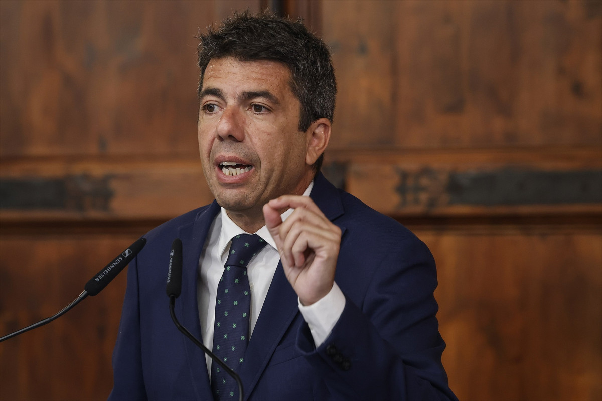 EuropaPress 6718646 presidente generalitat valenciana carlos mazon interviene acto