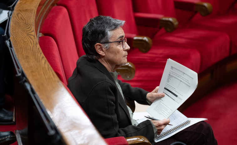 ERC y Vox piden la comparecencia de Pané por un suicidio en el Hospital de Terrassa