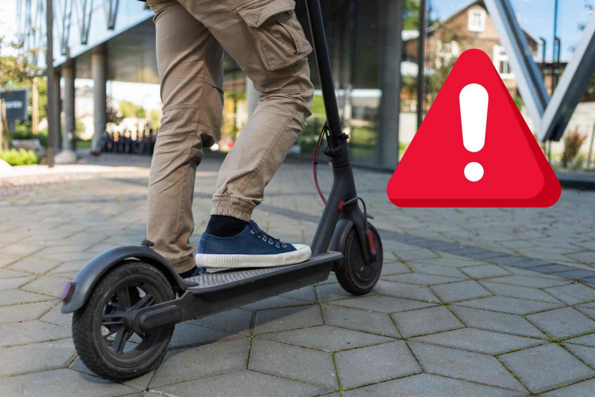 Patinete eléctrico, alerta   CANVA