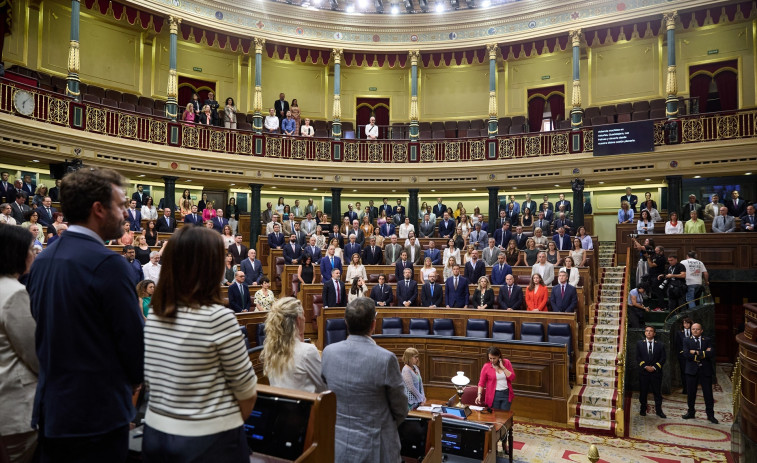El CIS de octubre refuerza al PSOE, certifica el desplome del PP y el avance de Vox