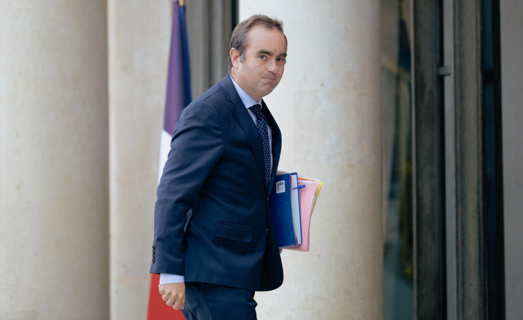 Macron nombra a Sébastien Lecornu como nuevo primer ministro de Francia