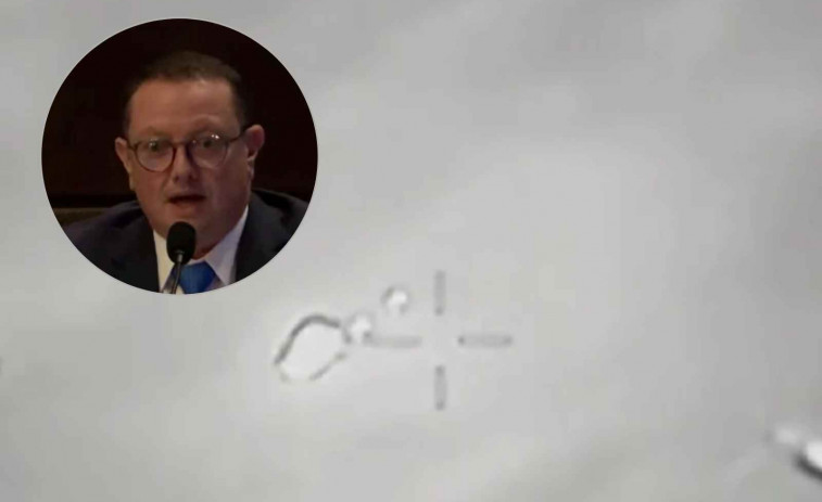 Un congresista de EEUU muestra un vídeo de un misil chocando contra un ovni en Yemen