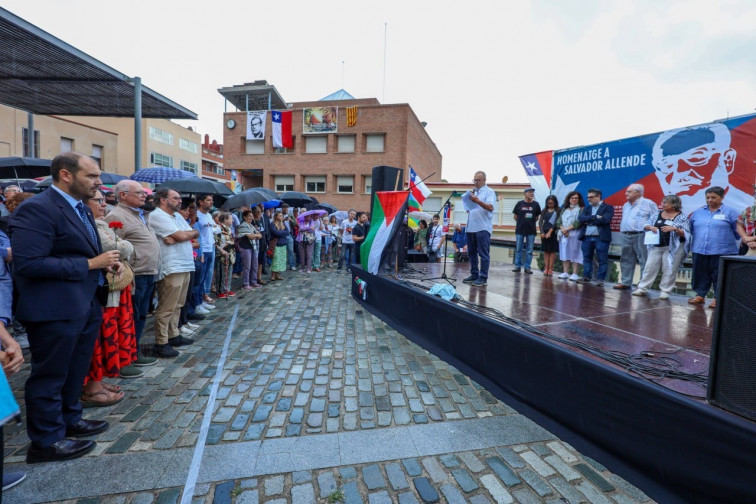 Barcelona rinde homenaje a Salvador Allende en una Diada marcada por la memoria y la solidaridad