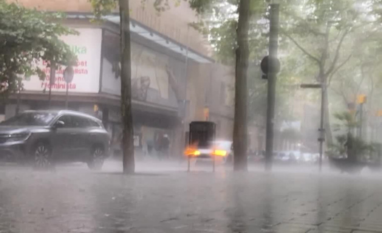 VIDEO | Catalunya en alerta por lluvias torrenciales y tormentas