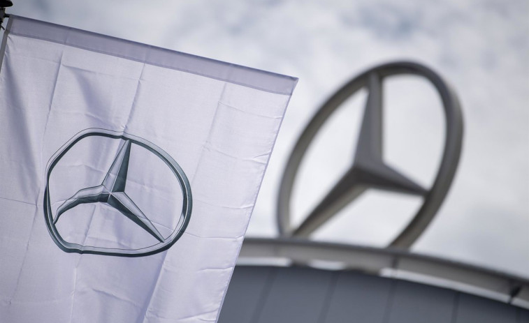 Mercedes frena su meta eléctrica para 2030