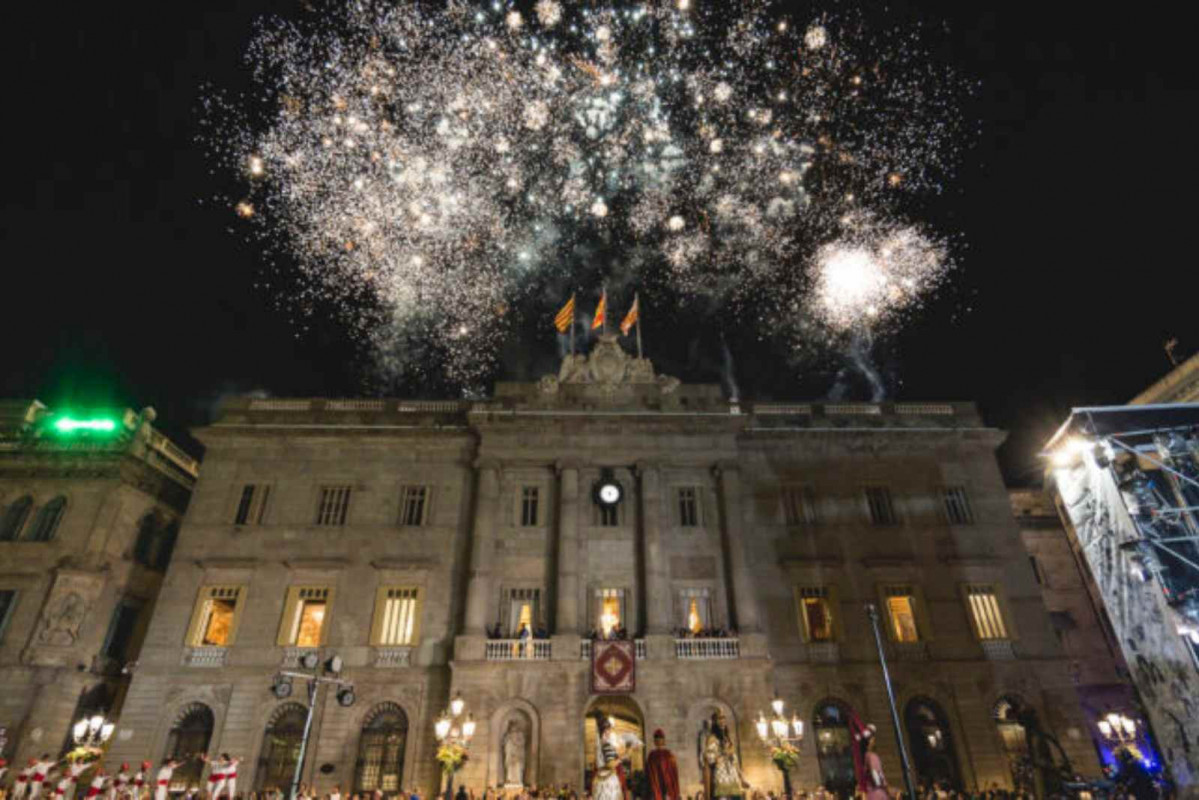 Toc d'Inici a la plaça de Sant Jaume de la Mercè 2023. Autor Xavi Torrent