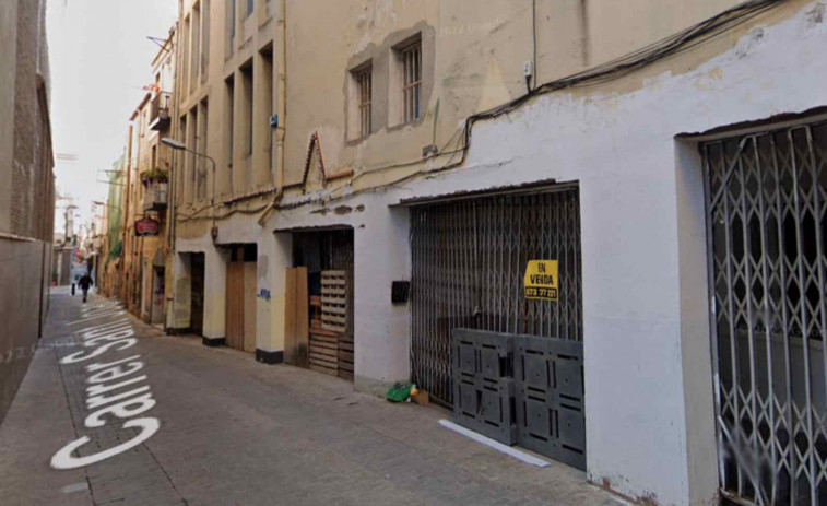 Seis años de infierno en Badalona: drogas, peleas con cuchillos y maltrato animal en pleno centro