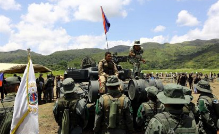 VÍDEO - La curiosa forma de Venezuela en exponer su poderío militar frente a la escalada de tensión con EEUU