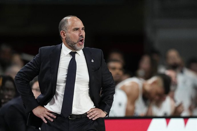 ¡Oficial! La Selección Española de Baloncesto presenta a su nuevo entrenador