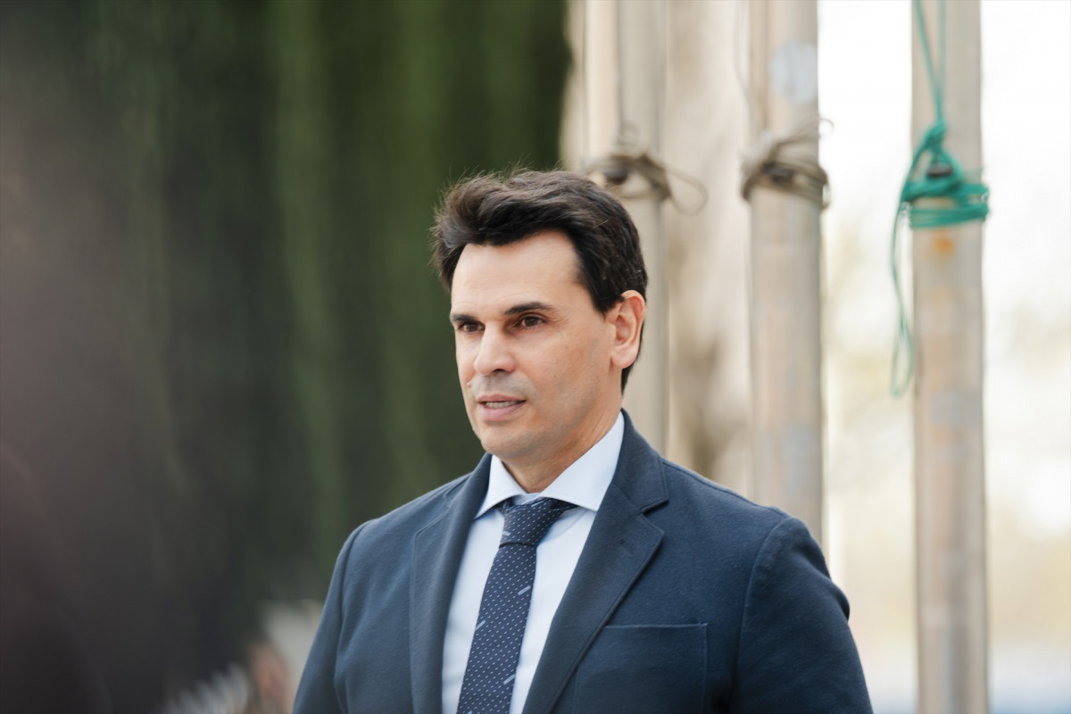 EuropaPress 6637211 pareja presidenta comunidad madrid alberto gonzalez amador sale juzgados